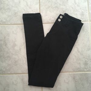 Arden B. Black Skinny Pant